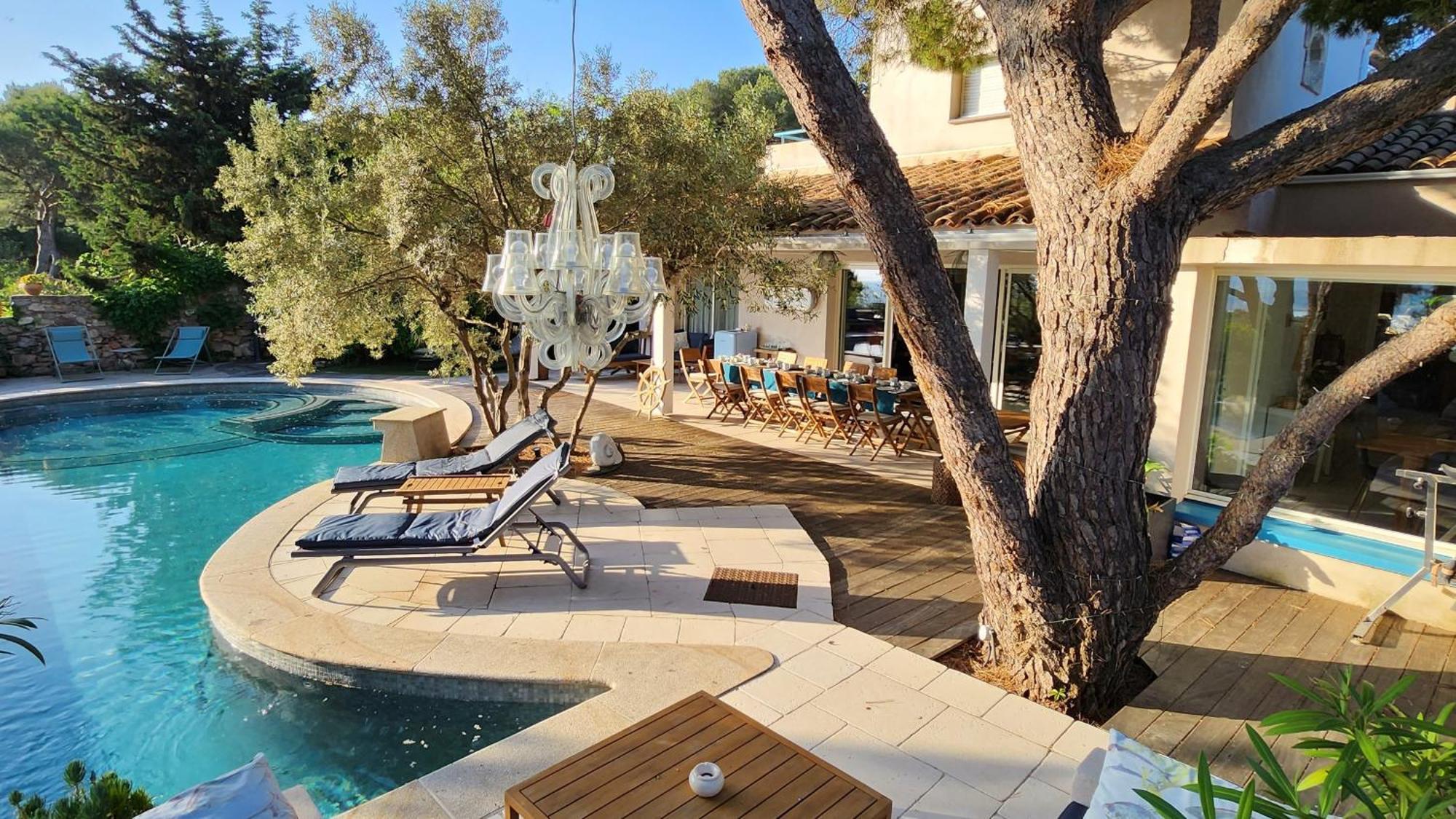 La Singuliere Hotel Sete Bagian luar foto